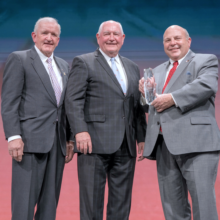 Perdue honored with AFBF Distinguished Service Award